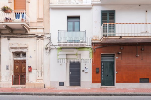 casa indipendente in vendita ad Avola