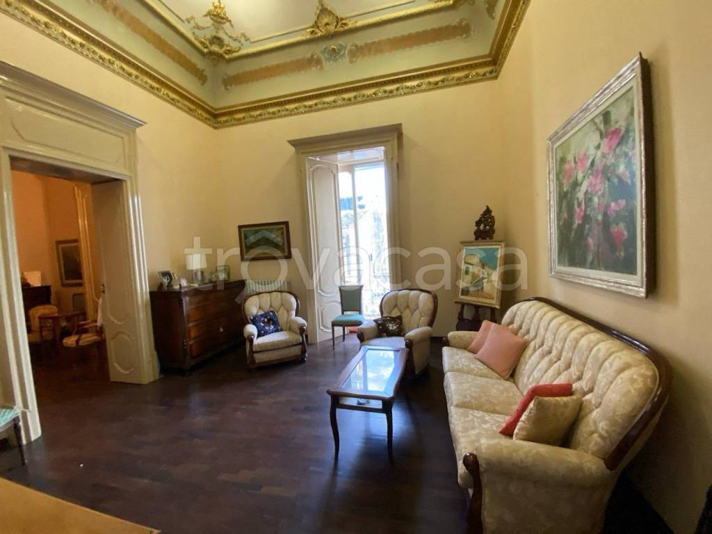 appartamento in vendita ad Avola