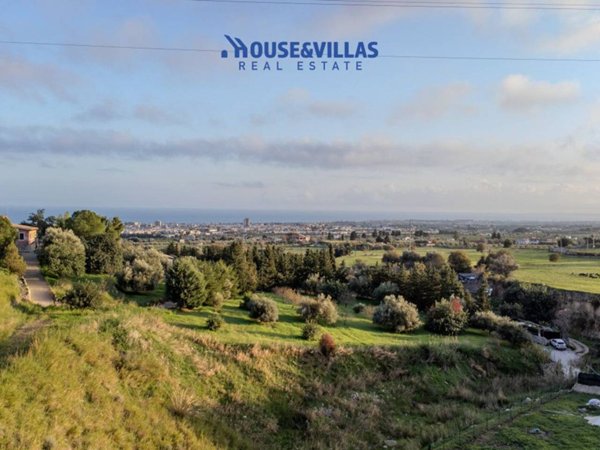 casa indipendente in vendita ad Avola