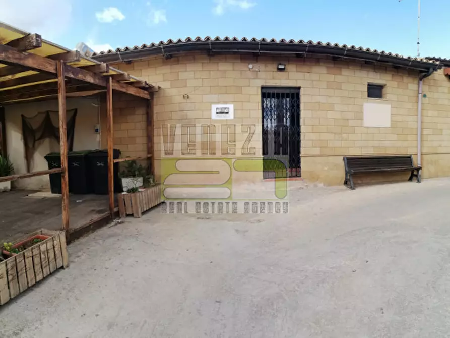 casa indipendente in vendita ad Avola