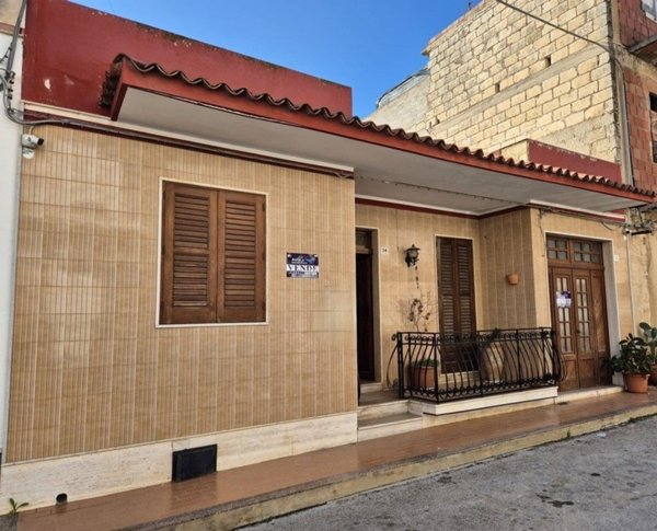 casa indipendente in vendita ad Avola