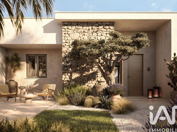 casa indipendente in vendita ad Avola