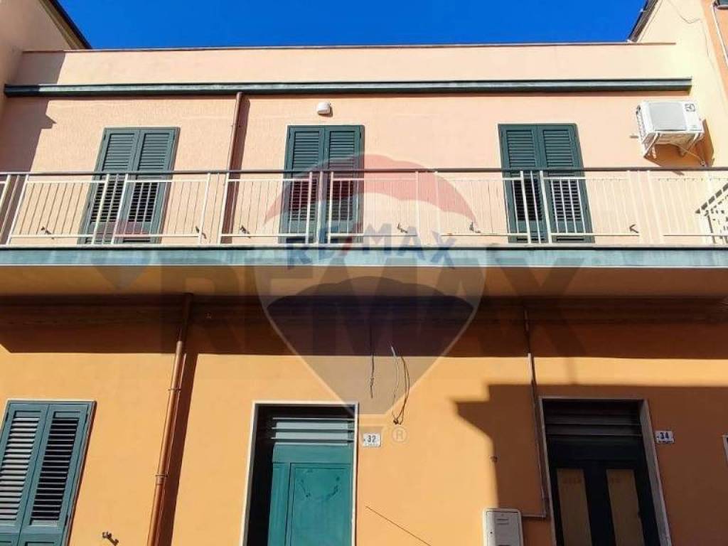 casa indipendente in vendita ad Avola