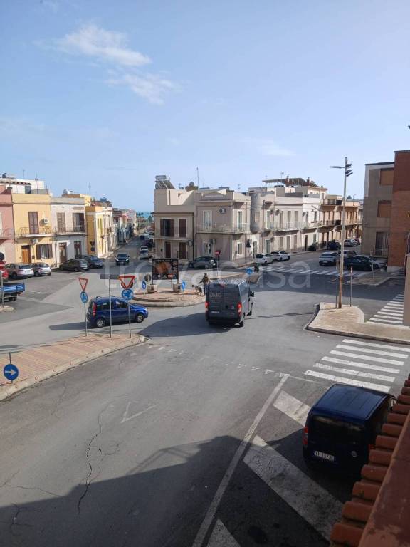casa indipendente in vendita ad Avola