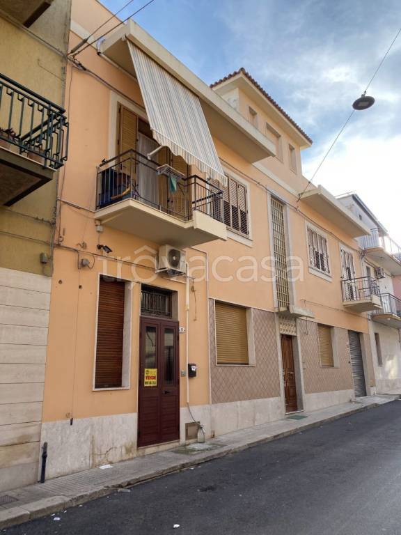 casa indipendente in vendita ad Avola