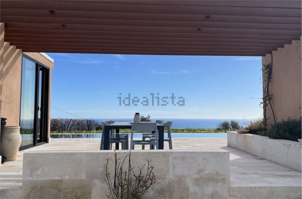 casa indipendente in vendita ad Avola