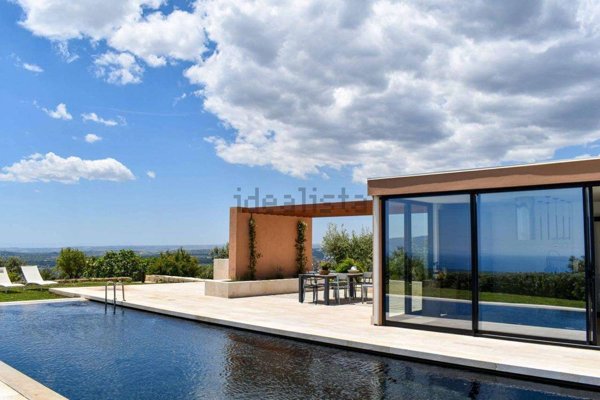 casa indipendente in vendita ad Avola