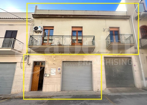 casa indipendente in vendita ad Avola