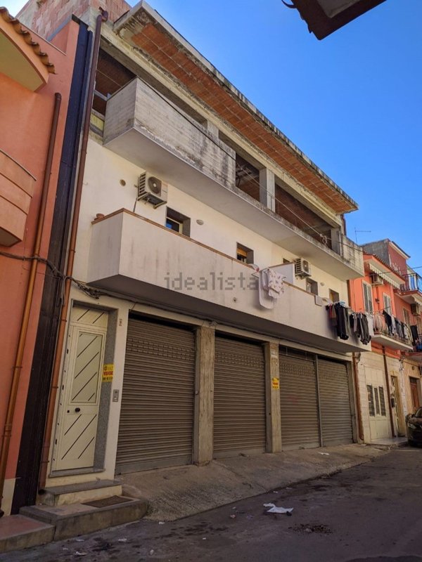 casa indipendente in vendita ad Avola