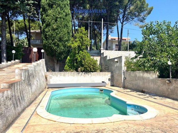 casa indipendente in vendita ad Avola
