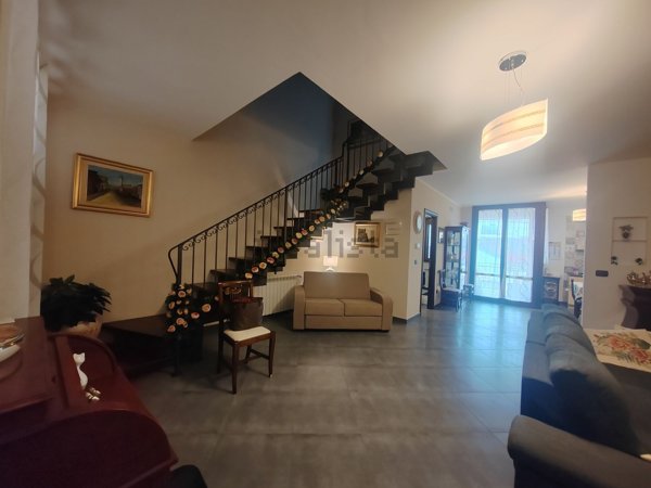 appartamento in vendita ad Avola