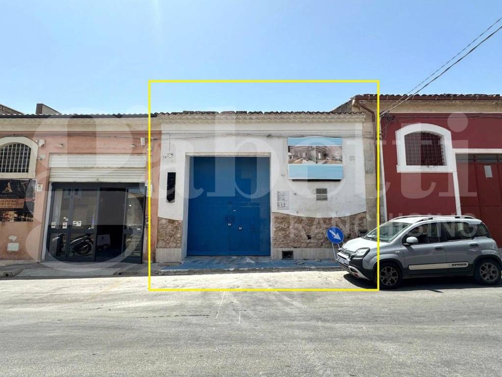 negozio in vendita ad Avola