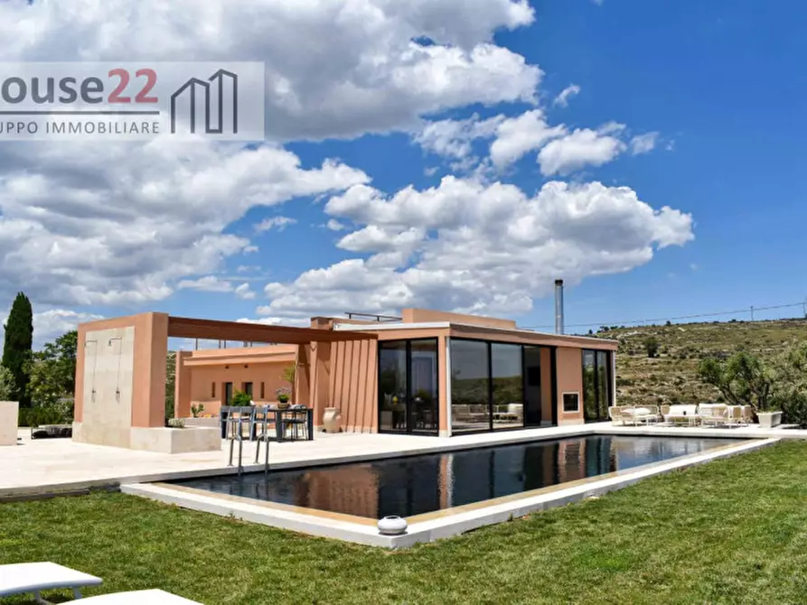 casa indipendente in vendita ad Avola