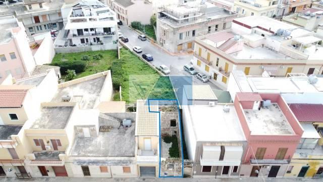 casa indipendente in vendita ad Avola