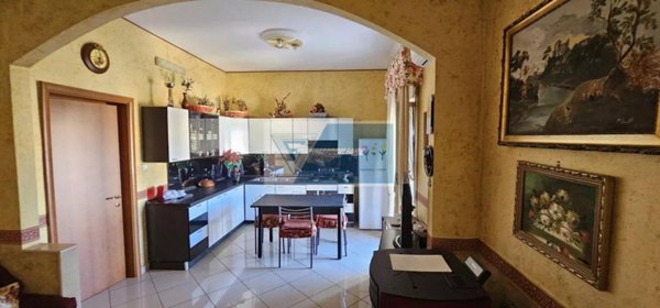 appartamento in vendita ad Avola