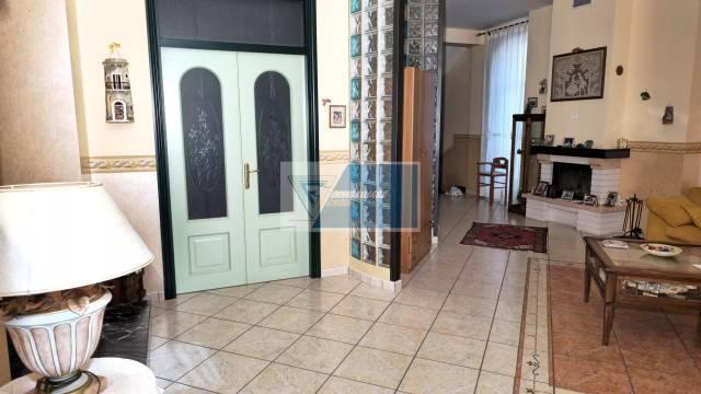 casa indipendente in vendita ad Avola