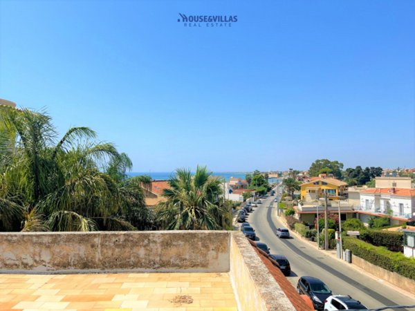 appartamento in vendita ad Avola