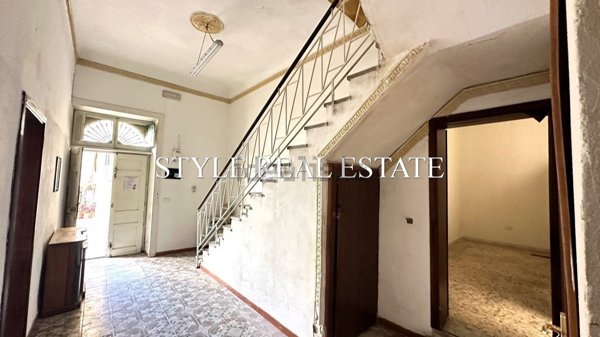 casa indipendente in vendita ad Avola