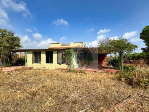 casa indipendente in vendita ad Avola