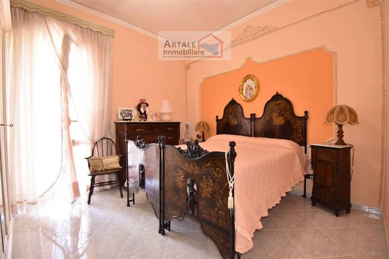 casa indipendente in vendita ad Avola