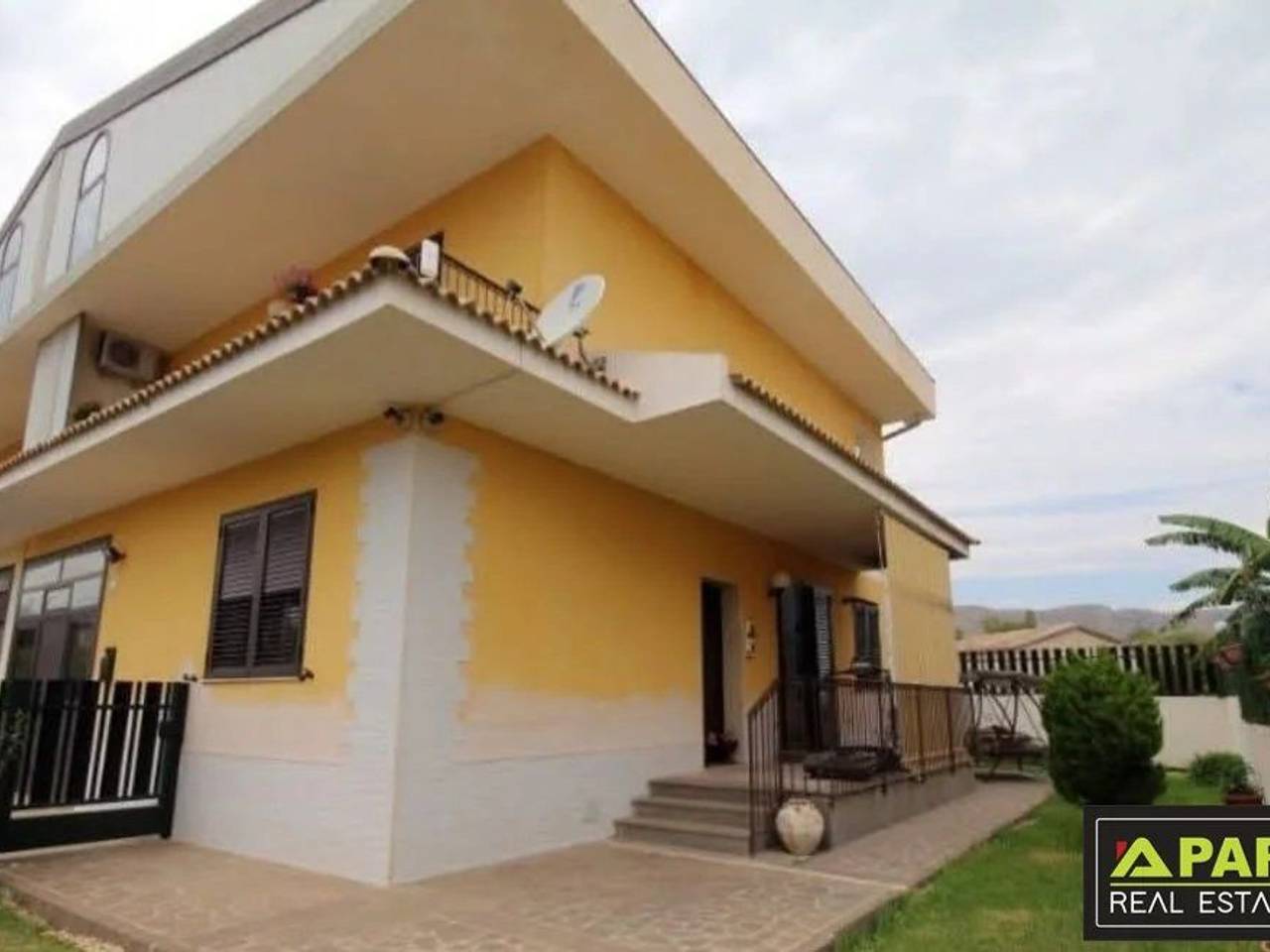 casa indipendente in vendita ad Avola