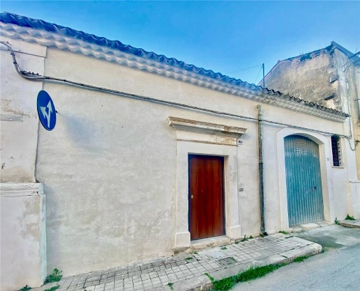 casa indipendente in vendita ad Avola