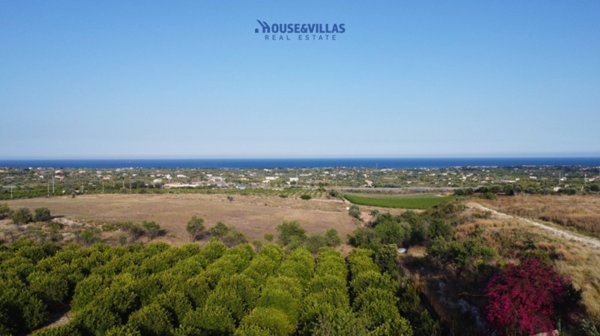 casa indipendente in vendita ad Avola