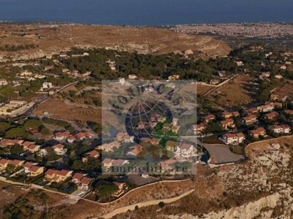 casa indipendente in vendita ad Avola