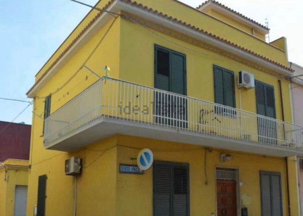 casa indipendente in vendita ad Avola