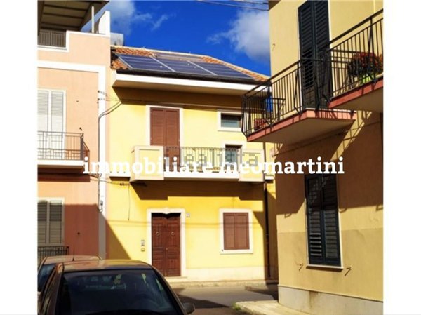 casa indipendente in vendita ad Avola