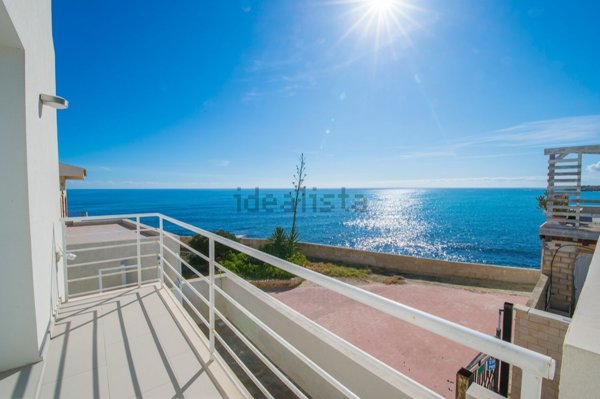 casa indipendente in vendita ad Avola