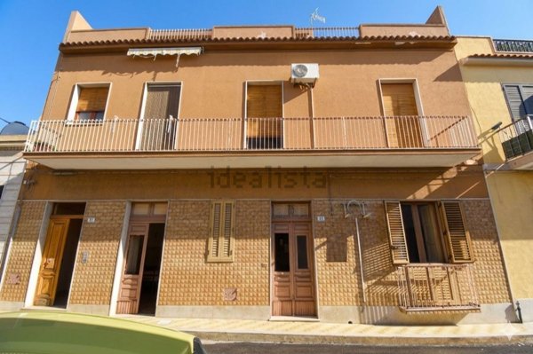 casa indipendente in vendita ad Avola