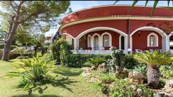 casa indipendente in vendita ad Avola