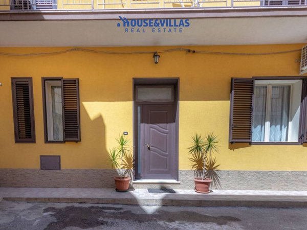 casa indipendente in vendita ad Avola