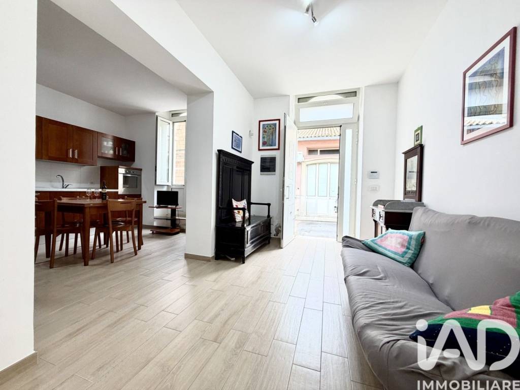 casa indipendente in vendita ad Avola