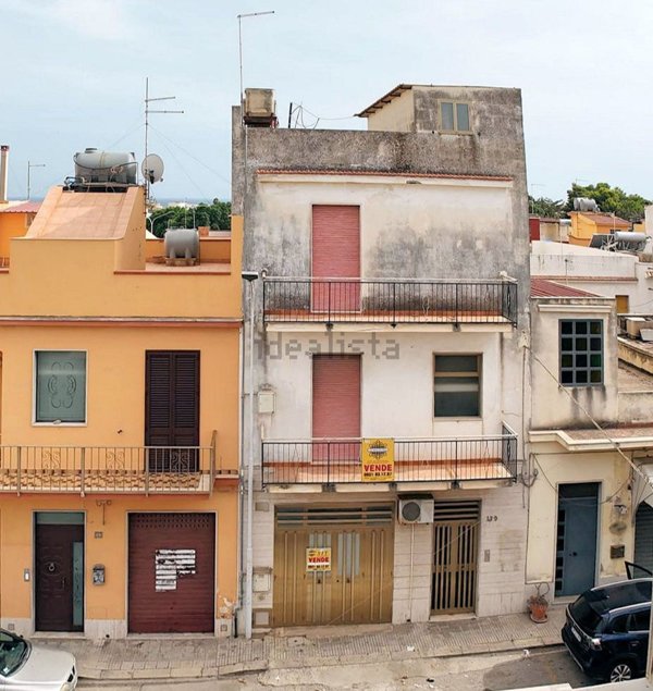 casa indipendente in vendita ad Avola