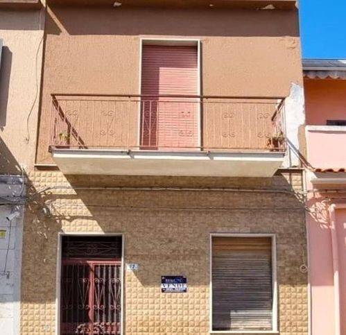 casa indipendente in vendita ad Avola