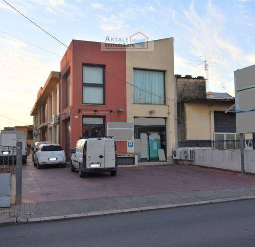 negozio in vendita ad Avola