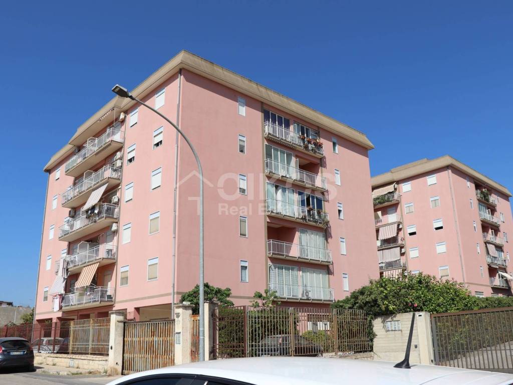 appartamento in vendita ad Avola