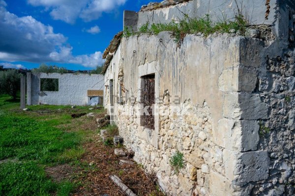 casale in vendita ad Avola