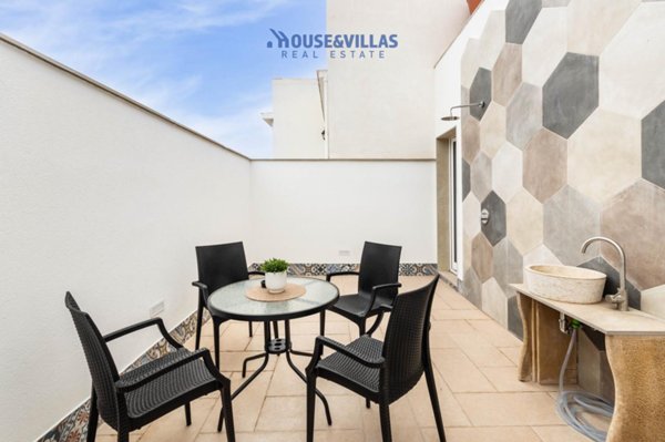 casa indipendente in vendita ad Avola