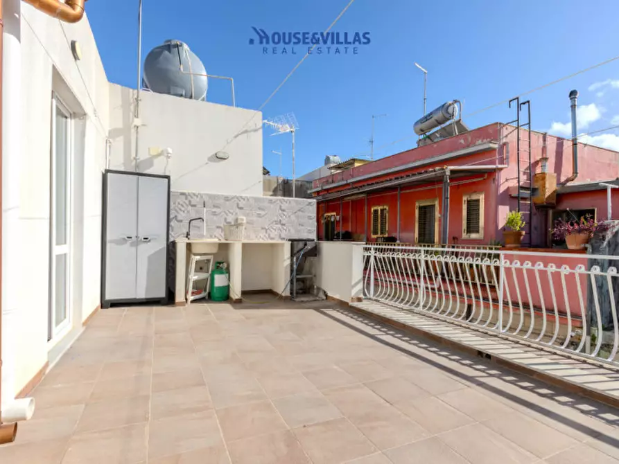 casa indipendente in vendita ad Avola