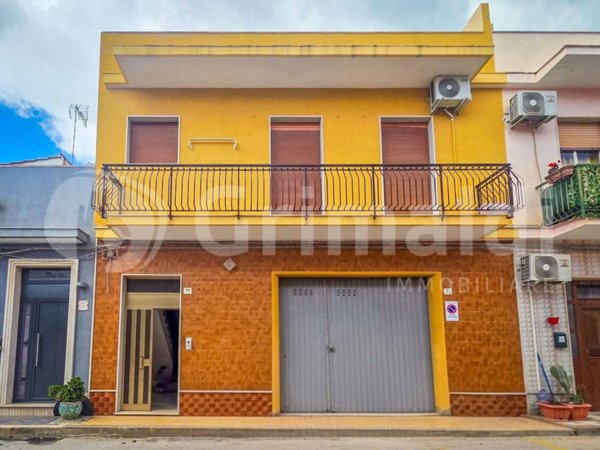 casa indipendente in vendita ad Avola