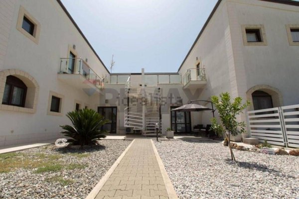 casa indipendente in vendita ad Avola