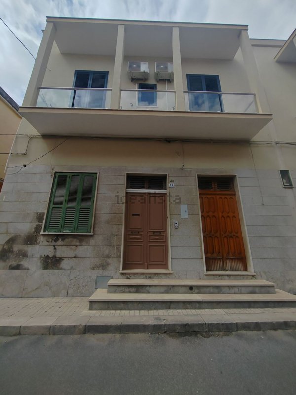 appartamento in vendita ad Avola