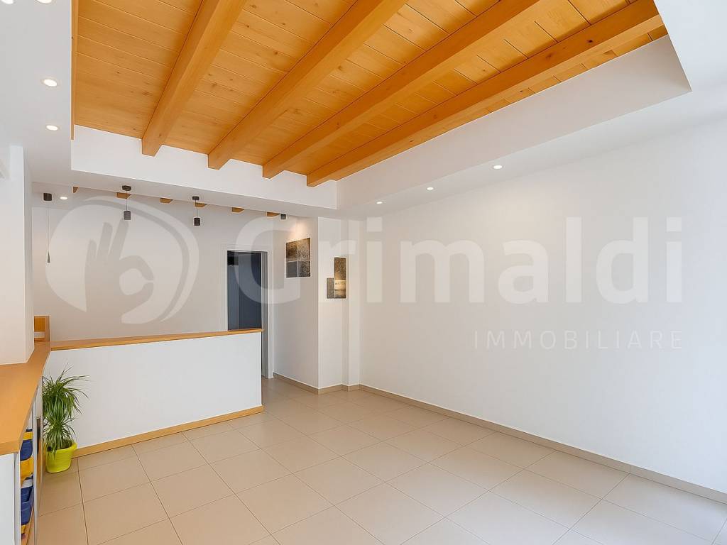 negozio in vendita ad Avola