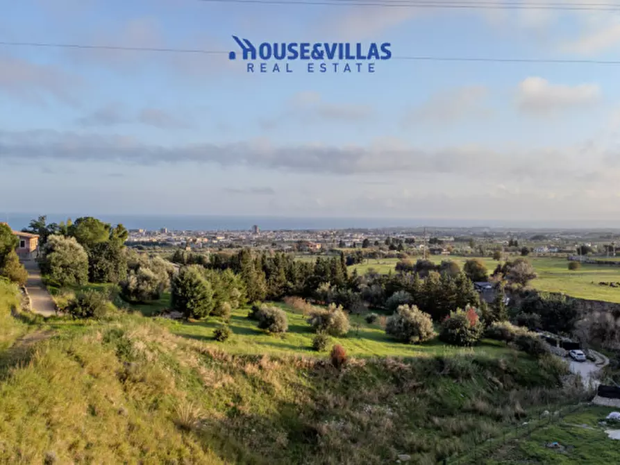 casa indipendente in vendita ad Avola