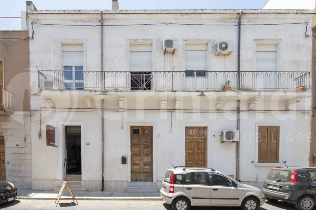 casa indipendente in vendita ad Avola