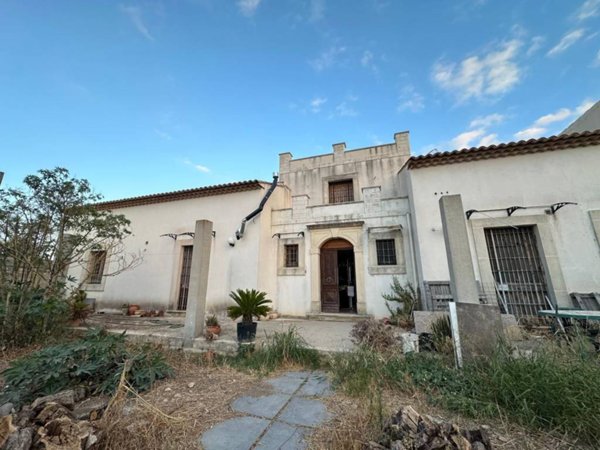 casa indipendente in vendita ad Avola