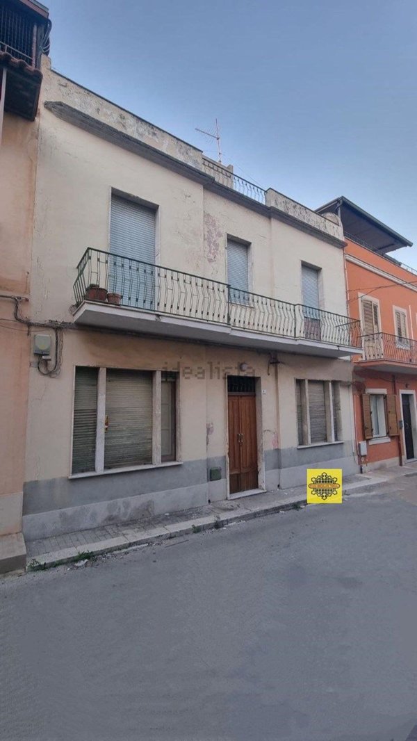 casa indipendente in vendita ad Avola